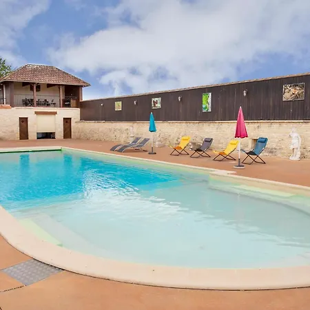 Lovely Home In Lonnes With Heated Swimming Pool * Lonnes