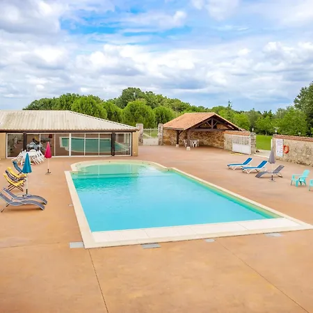 Lovely Home In Lonnes With Heated Swimming Pool *
