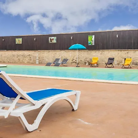 Lovely Home In Lonnes With Heated Swimming Pool Holiday home Lonnes